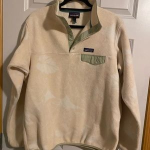 Unique palm pattern Patagonia fleece